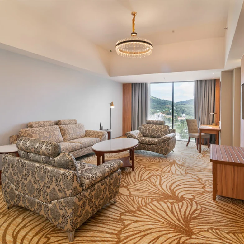 Zenith Suite
